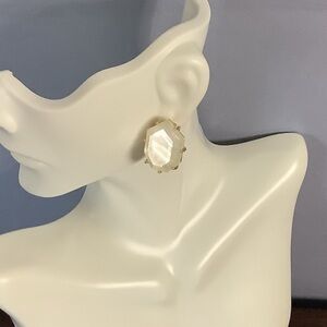 Private Label Gold plated and mother of pearl Earrings